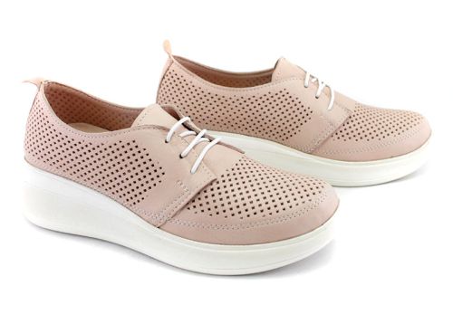 Дамски спортни обувки в розово -  Модел Рена.