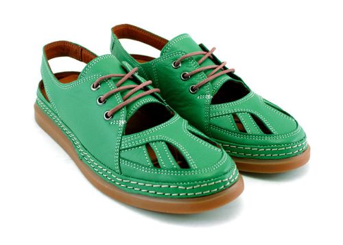 Дамски летни обувки в зелено -  Модел Регина.