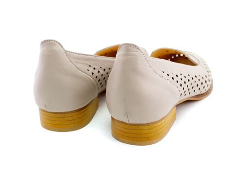 Дамски летни обувки в цвят визон 