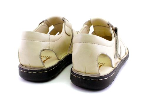 Мъжки сандали от естествена кожа в бежово - модел Вокил