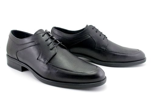 Мъжки официални обувки в черно, модел Тото.