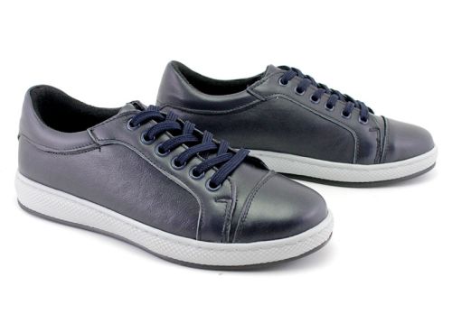 Дамски, ежедневни обувки в тъмно синьо - Модел Лея.