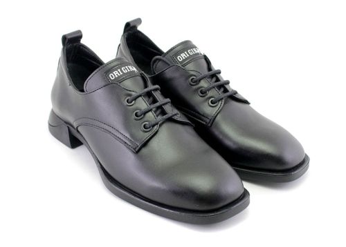 Дамски, ежедневни обувки в черно - Модел Рафаела