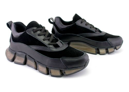 Дамски спортни обувки в черно -  Модел Ксения.