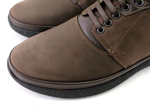 Мъжки ежедневни обувки с връзки в кафяво - Модел Херардо