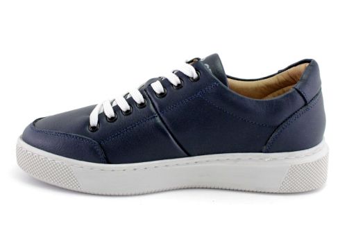 Дамски, спортни обувки в тъмно синьо - Модел Юлияна