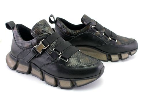 Дамски спортни обувки в черно -  Модел Фернанда.