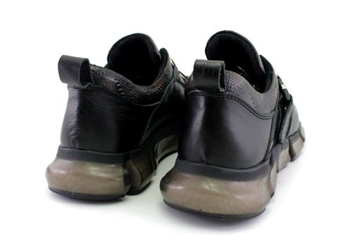 Дамски спортни обувки в черно -  Модел Фернанда
