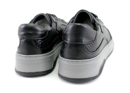 Мъжки спортни обувки в черно - Модел Сивен