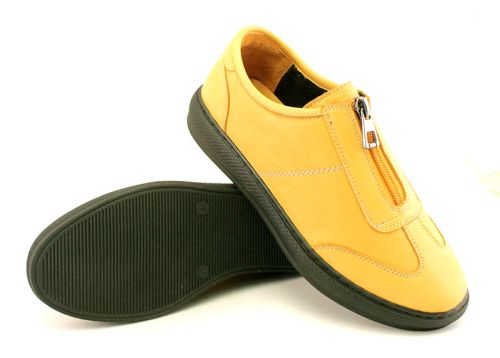Дамски, ежедневни обувки в жълто - Модел Юнона