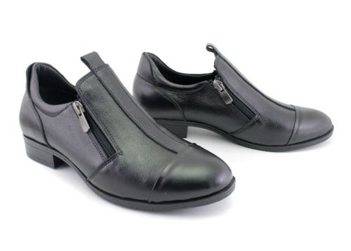 Дамски, ежедневни обувки от естествена кожа в черно - Модел Дорис.