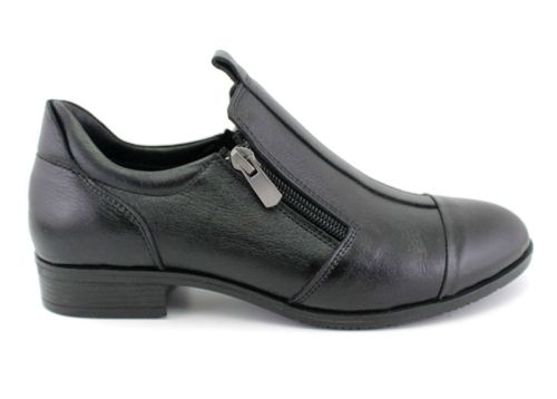 Дамски, ежедневни обувки от естествена кожа в черно - Модел Дорис