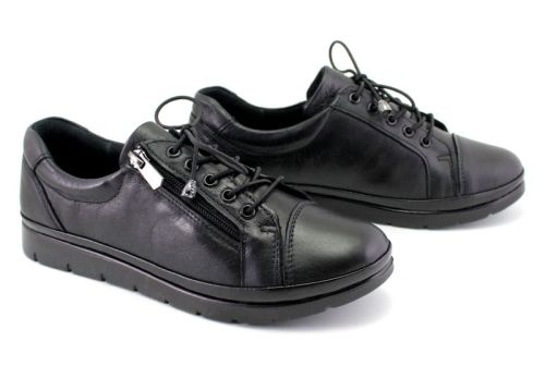 Дамски, ежедневни обувки в черно - Модел Клио.