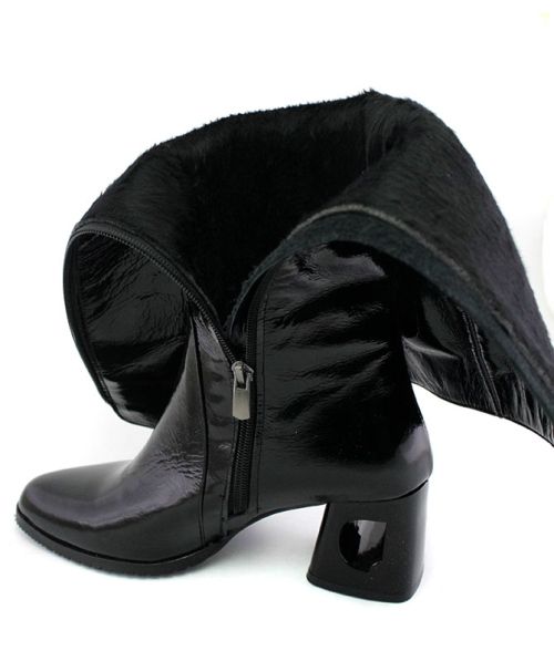 Дамски ботуши със страничен цип в черно, модел Дафне