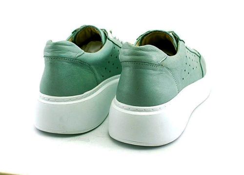 Дамски, ежедневни обувки спортен стил в зелено - Модел Джейна