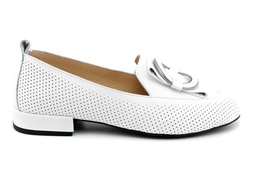 Дамски обувки от естествена кожа в бяло - Модел Ариел