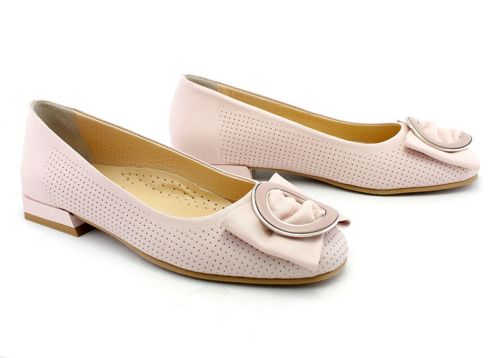 Дамски обувки от естествена кожа в розово - Модел Мадона.