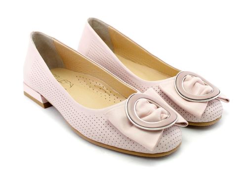 Дамски обувки от естествена кожа в розово - Модел Мадона