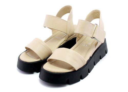Дамски сандали в бежово - Модел Каролина