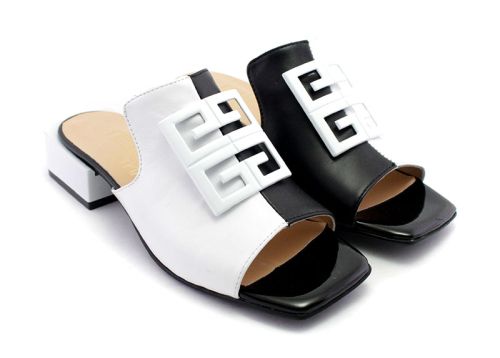 Дамски сандали на нисък ток в бяло и черно - Модел Мишел