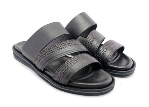 Papuci barbatesti din piele naturala de culoare neagra, model Batoya