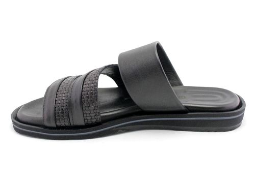 Papuci barbatesti din piele naturala de culoare neagra, model Batoya
