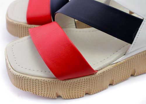 Дамски сандали на ниска платформа в  бяло, синьо, червено - Модел Юнона