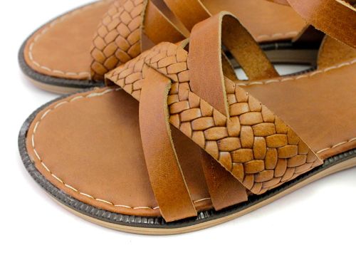 Дамски сандали от естествена кожа в кафяво - Модел Джеси
