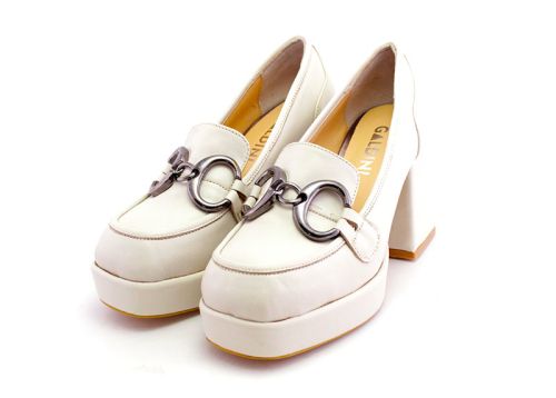 Дамски ежедневни обувки на ток в бежово - Модел Аделина