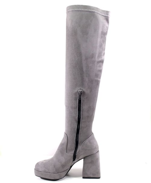 Дамски чизми на ток от велур в сив цвят- модел Дейзи