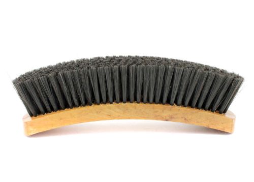 Perie pentru lustruirea pantofilor din păr de cal 18 cm.