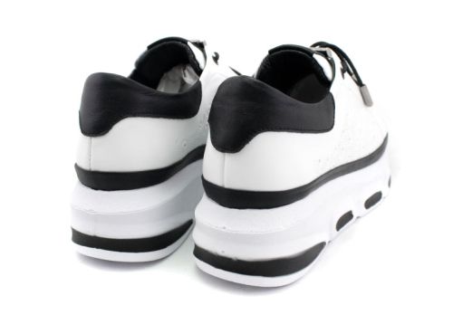 Дамски, ежедневни обувки в бяло и черно - Модел Каролайн.