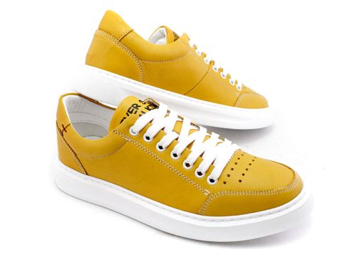 Дамски, спортни обувки в жълто - Модел Юлияна.