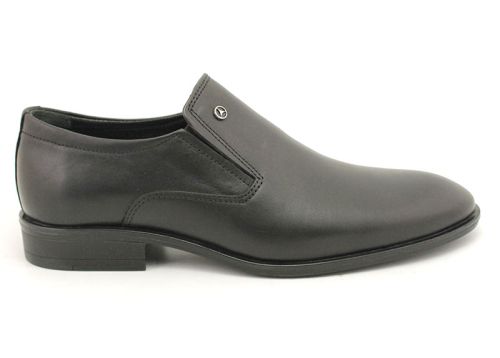 Мъжки официални обувки в черно, модел Майер.