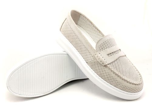 Дамски, ежедневни обувки в бяло - Модел Мануела.