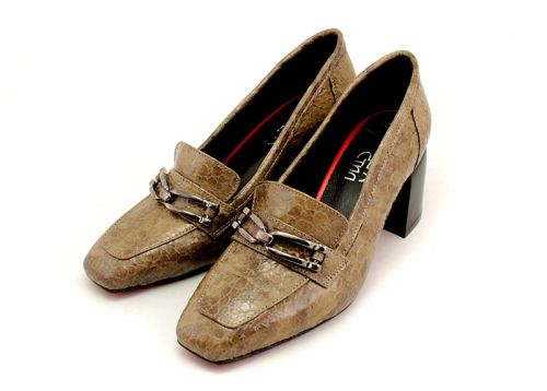 Дамски официални обувки във визонено, модел Мерилин.