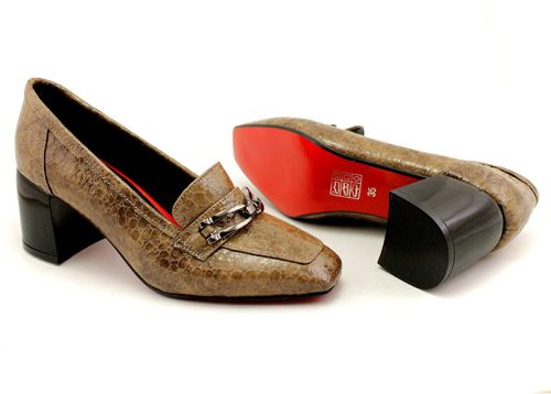 Дамски официални обувки във визонено, модел Мерилин.