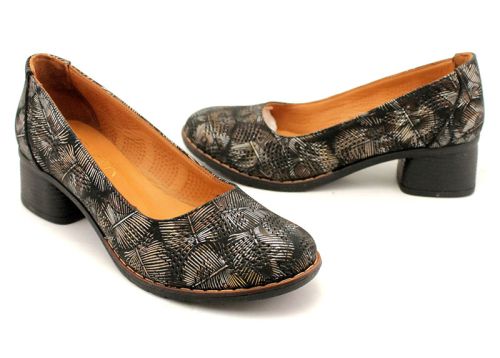 Дамски, ежедневни обувки във черно - Модел Палма.