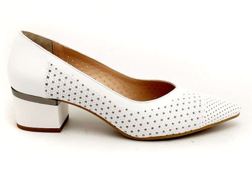 Дамски официални обувки в бяло, модел Каприз.