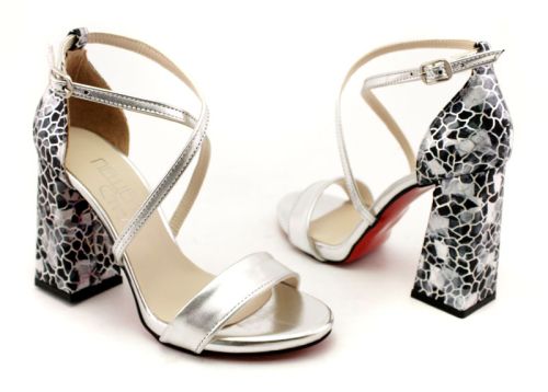 Дамски сандали на висок ток в сребърно - Модел Ейлин.