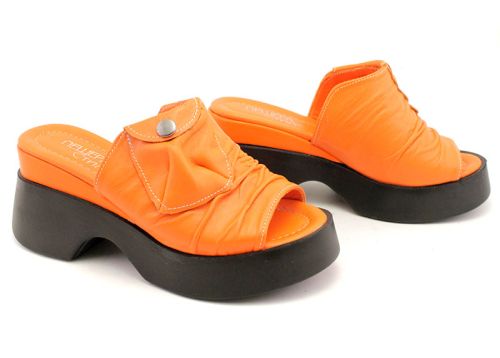 Дамски сабо от естествена кожа в  оранжев цвят - Модел Саманта.