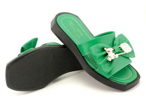 Дамски чехли от естествена кожа в зелено - Модел Анджелина.