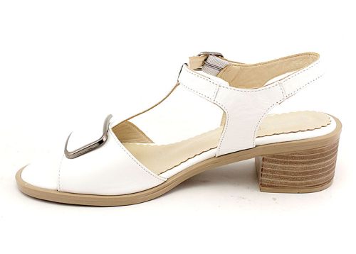 Дамски сандал от естествена кожа в бяло - Модел Луизиана.