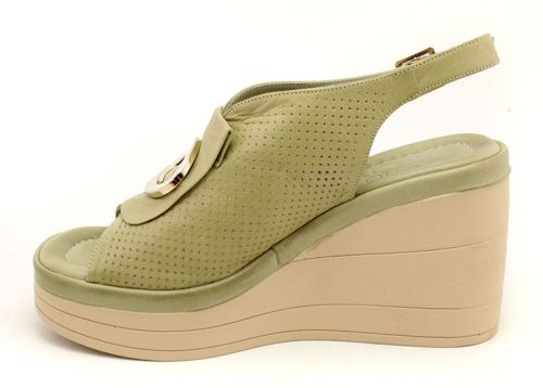 Дамски сандали от естествена кожа в цвят "скорпион" - модел  Финес.