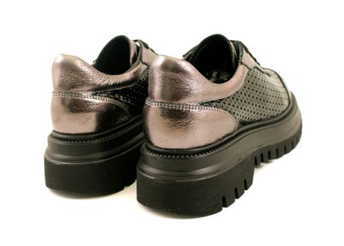 Дамски ежедневни обувки в черно - Модел Сибила.