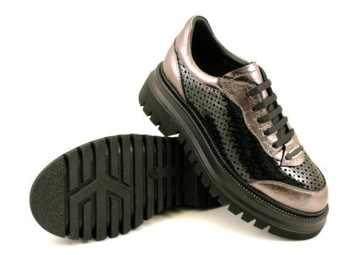 Дамски ежедневни обувки в черно - Модел Сибила.