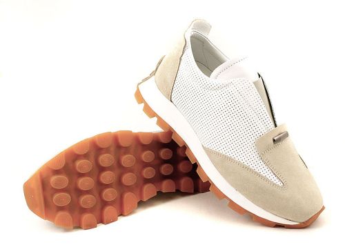 Дамски спортни обувки от естествена кожа и велур в бяло - Модел Армина.