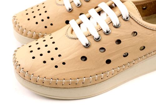 Дамски меки летни обувки от естествена кожа в бежово - Модел Самира.