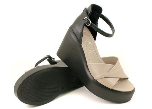 Дамски сандали от естествена кожа в черно и визон - модел Данисия