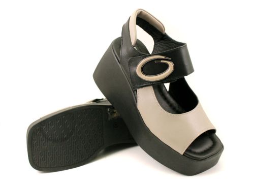 Дамски сандали от естествена кожа в черно и визон - модел Дориана